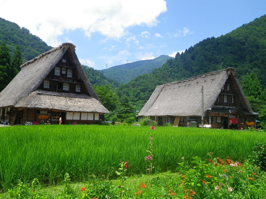 富山県 よしのや旅館 Nanto Luaran gambar