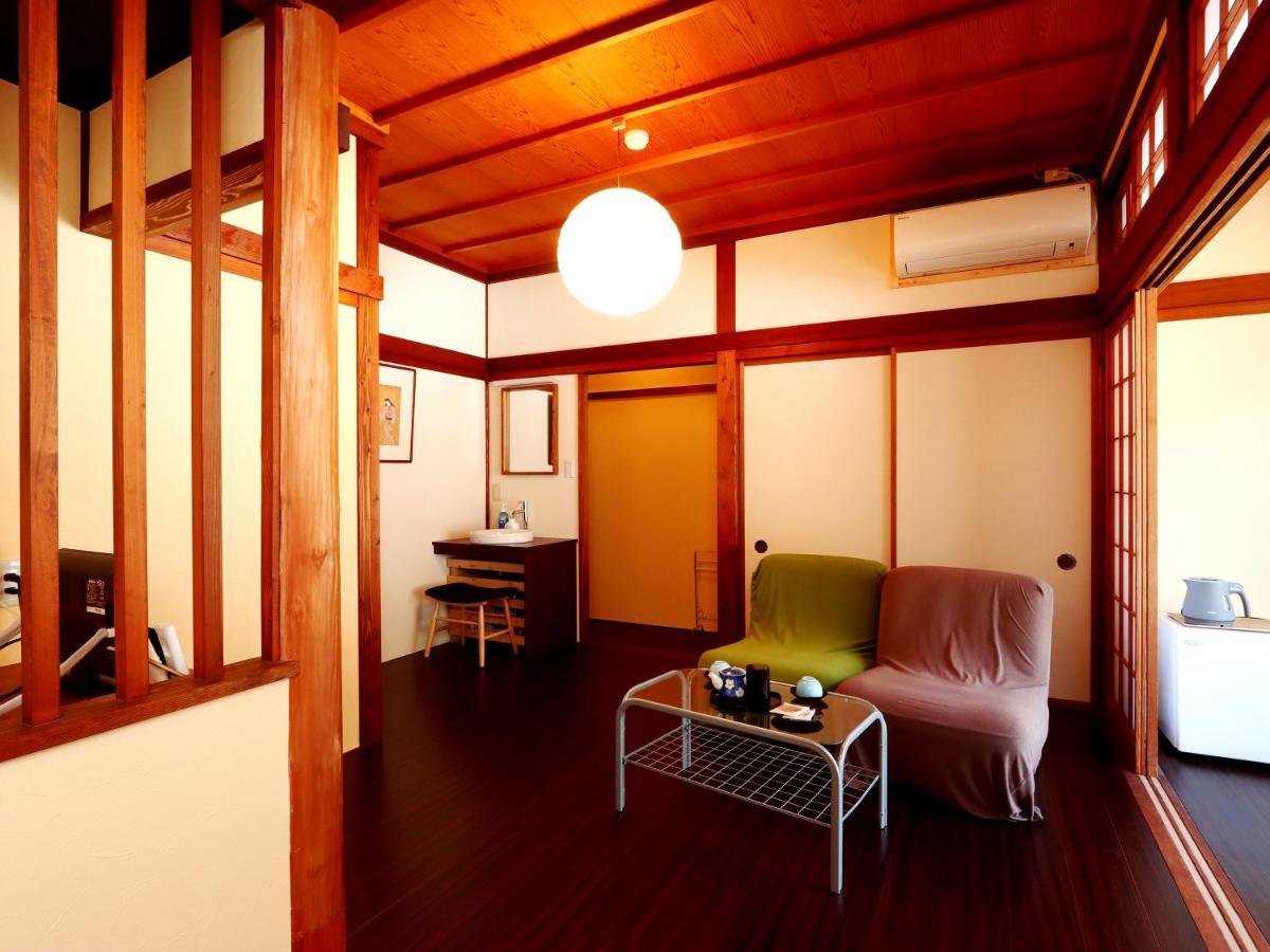 富山県 よしのや旅館 Nanto Luaran gambar